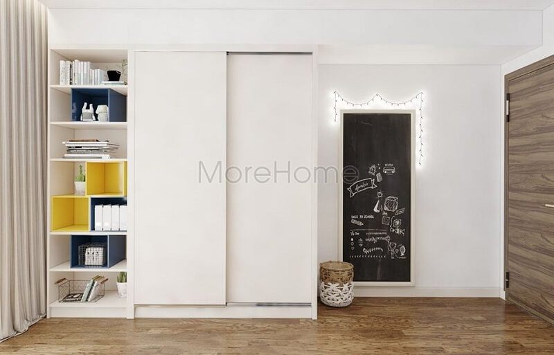 Không gian phòng ngủ của gia chủ sẽ tiện nghi hơn với mẫu tủ quần áo âm tường màu trắng được sản xuất tại MoreHome